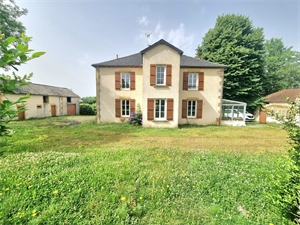 maison-villa à la vente -   71760  ISSY-L'EVEQUE, surface 219 m2 vente maison-villa - APR735344